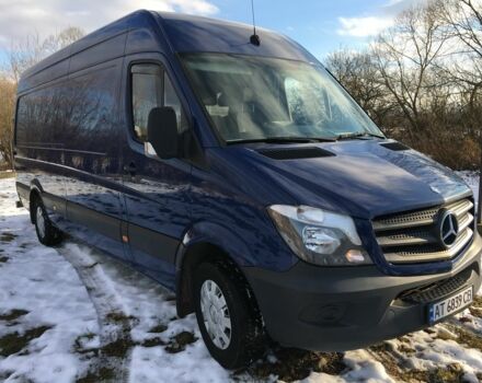 Синий Мерседес Sprinter, объемом двигателя 2.1 л и пробегом 290 тыс. км за 17800 $, фото 2 на Automoto.ua