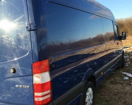 Синий Мерседес Sprinter, объемом двигателя 2.1 л и пробегом 290 тыс. км за 17800 $, фото 6 на Automoto.ua