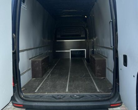 Синий Мерседес Sprinter, объемом двигателя 2 л и пробегом 264 тыс. км за 33269 $, фото 2 на Automoto.ua