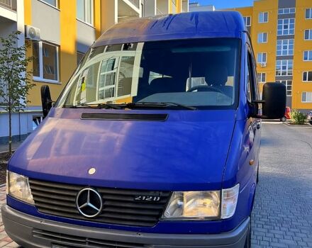 Синий Мерседес Sprinter, объемом двигателя 2.9 л и пробегом 350 тыс. км за 4950 $, фото 1 на Automoto.ua