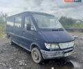 Синий Мерседес Sprinter, объемом двигателя 2.4 л и пробегом 500 тыс. км за 1000 $, фото 1 на Automoto.ua