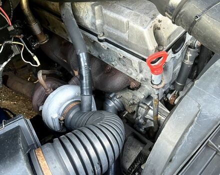 Синий Мерседес Sprinter, объемом двигателя 2.9 л и пробегом 350 тыс. км за 4950 $, фото 4 на Automoto.ua