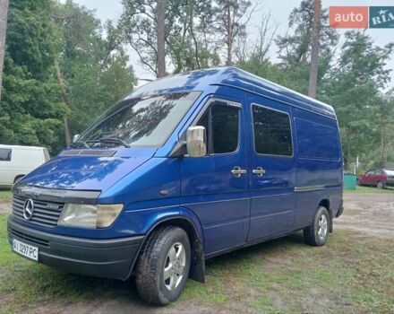 Синий Мерседес Sprinter, объемом двигателя 2.9 л и пробегом 678 тыс. км за 10500 $, фото 1 на Automoto.ua