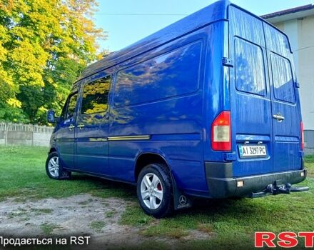 Синий Мерседес Sprinter, объемом двигателя 2.9 л и пробегом 677 тыс. км за 12000 $, фото 6 на Automoto.ua
