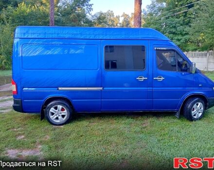 Синий Мерседес Sprinter, объемом двигателя 2.9 л и пробегом 677 тыс. км за 12000 $, фото 4 на Automoto.ua