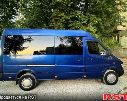 Синий Мерседес Sprinter, объемом двигателя 2.9 л и пробегом 555 тыс. км за 5500 $, фото 6 на Automoto.ua
