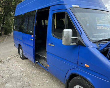 Синий Мерседес Sprinter, объемом двигателя 2.87 л и пробегом 1000 тыс. км за 7500 $, фото 5 на Automoto.ua