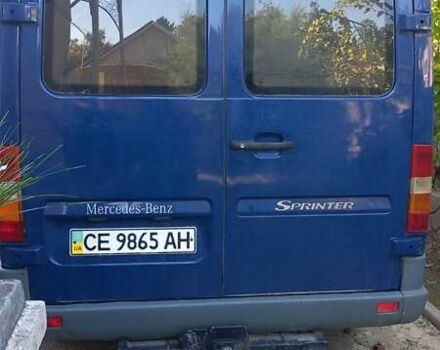 Синий Мерседес Sprinter, объемом двигателя 0 л и пробегом 345 тыс. км за 6900 $, фото 3 на Automoto.ua