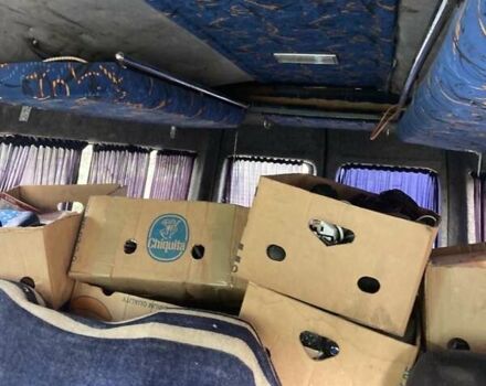 Синий Мерседес Sprinter, объемом двигателя 2.87 л и пробегом 740 тыс. км за 7000 $, фото 9 на Automoto.ua