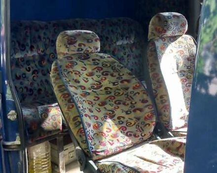 Синий Мерседес Sprinter, объемом двигателя 0 л и пробегом 345 тыс. км за 6900 $, фото 1 на Automoto.ua