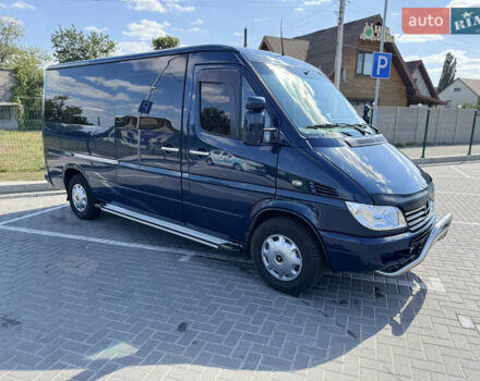 Синий Мерседес Sprinter, объемом двигателя 2.7 л и пробегом 405 тыс. км за 13000 $, фото 4 на Automoto.ua