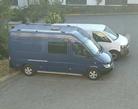 Синий Мерседес Sprinter, объемом двигателя 0 л и пробегом 500 тыс. км за 11300 $, фото 1 на Automoto.ua