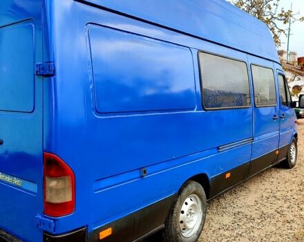 Синий Мерседес Sprinter, объемом двигателя 2.1 л и пробегом 111 тыс. км за 7900 $, фото 1 на Automoto.ua
