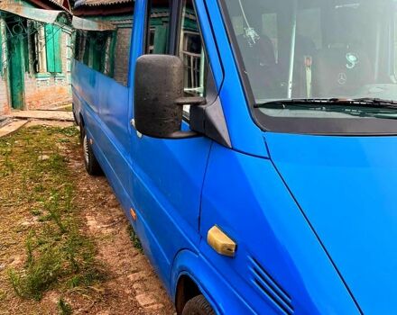 Синий Мерседес Sprinter, объемом двигателя 2.2 л и пробегом 0 тыс. км за 7000 $, фото 4 на Automoto.ua