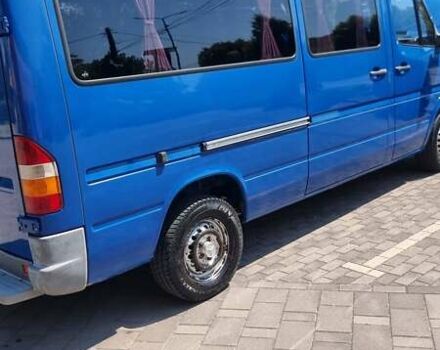 Синий Мерседес Sprinter, объемом двигателя 2.1 л и пробегом 260 тыс. км за 10500 $, фото 23 на Automoto.ua