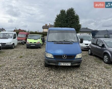 Синий Мерседес Sprinter, объемом двигателя 2.1 л и пробегом 350 тыс. км за 4800 $, фото 1 на Automoto.ua