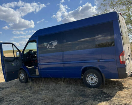 Синий Мерседес Sprinter, объемом двигателя 2.69 л и пробегом 381 тыс. км за 8200 $, фото 6 на Automoto.ua