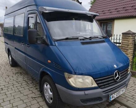Синий Мерседес Sprinter, объемом двигателя 2.3 л и пробегом 357 тыс. км за 8900 $, фото 8 на Automoto.ua