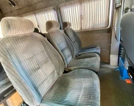 Синий Мерседес Sprinter, объемом двигателя 2.7 л и пробегом 385 тыс. км за 9500 $, фото 7 на Automoto.ua