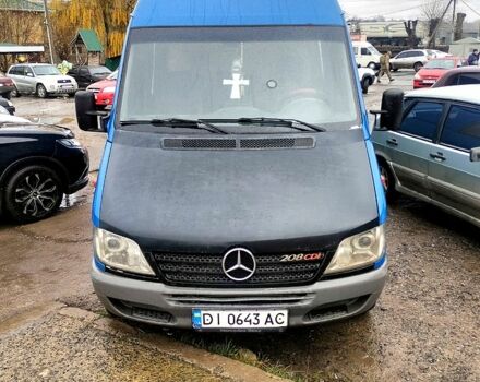 Синий Мерседес Sprinter, объемом двигателя 2.7 л и пробегом 200 тыс. км за 9200 $, фото 2 на Automoto.ua