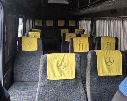 Синий Мерседес Sprinter, объемом двигателя 2.2 л и пробегом 300 тыс. км за 6500 $, фото 15 на Automoto.ua
