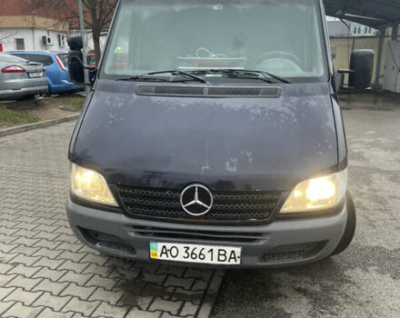 Синий Мерседес Sprinter, объемом двигателя 2.69 л и пробегом 560 тыс. км за 5000 $, фото 3 на Automoto.ua