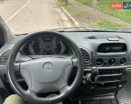 Синий Мерседес Sprinter, объемом двигателя 2.69 л и пробегом 720 тыс. км за 8500 $, фото 7 на Automoto.ua