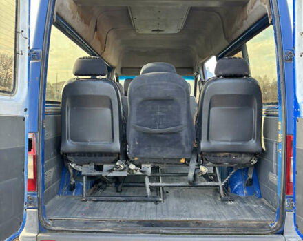 Синій Мерседес Sprinter, об'ємом двигуна 2.2 л та пробігом 447 тис. км за 4500 $, фото 39 на Automoto.ua