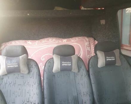 Синий Мерседес Sprinter, объемом двигателя 2.7 л и пробегом 225 тыс. км за 10350 $, фото 2 на Automoto.ua