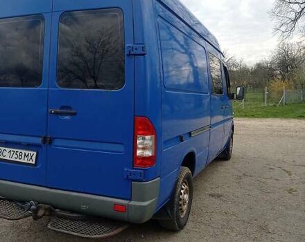 Синий Мерседес Sprinter, объемом двигателя 2.1 л и пробегом 620 тыс. км за 7900 $, фото 2 на Automoto.ua