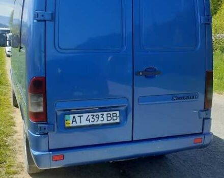 Синий Мерседес Sprinter, объемом двигателя 2.1 л и пробегом 480 тыс. км за 8000 $, фото 12 на Automoto.ua