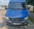 Синий Мерседес Sprinter, объемом двигателя 2.7 л и пробегом 560 тыс. км за 13000 $, фото 3 на Automoto.ua
