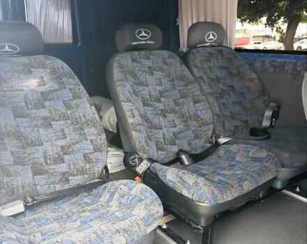 Синий Мерседес Sprinter, объемом двигателя 2.7 л и пробегом 560 тыс. км за 13000 $, фото 16 на Automoto.ua