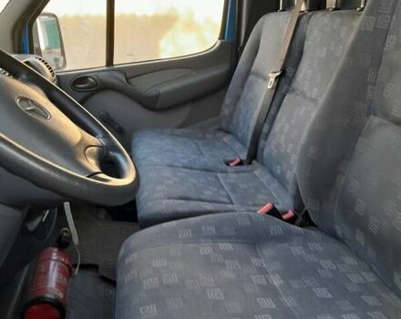 Синій Мерседес Sprinter, об'ємом двигуна 2.2 л та пробігом 248 тис. км за 6700 $, фото 2 на Automoto.ua