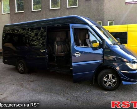 Синий Мерседес Sprinter, объемом двигателя 2.1 л и пробегом 1 тыс. км за 11800 $, фото 7 на Automoto.ua