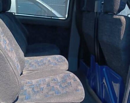 Синій Мерседес Sprinter, об'ємом двигуна 2.1 л та пробігом 340 тис. км за 9000 $, фото 3 на Automoto.ua