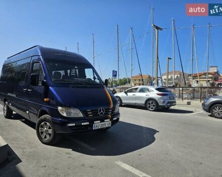 Синий Мерседес Sprinter, объемом двигателя 2.2 л и пробегом 890 тыс. км за 8800 $, фото 17 на Automoto.ua