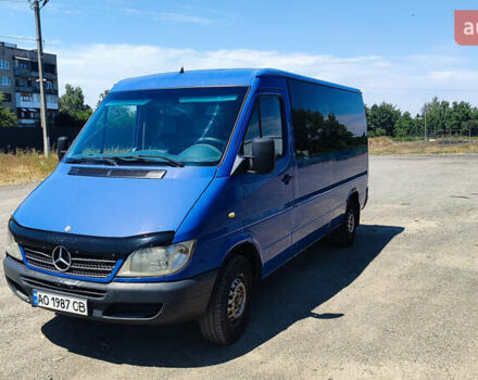Синий Мерседес Sprinter, объемом двигателя 2.2 л и пробегом 530 тыс. км за 7500 $, фото 1 на Automoto.ua