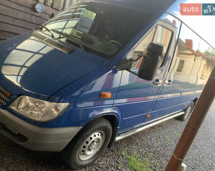 Синий Мерседес Sprinter, объемом двигателя 2.69 л и пробегом 320 тыс. км за 14000 $, фото 13 на Automoto.ua