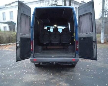 Синий Мерседес Sprinter, объемом двигателя 2.2 л и пробегом 850 тыс. км за 8950 $, фото 11 на Automoto.ua