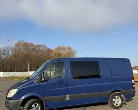 Синий Мерседес Sprinter, объемом двигателя 2.15 л и пробегом 306 тыс. км за 11500 $, фото 2 на Automoto.ua