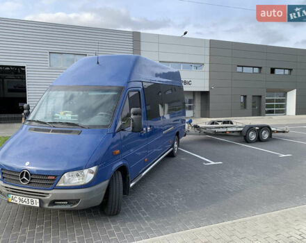 Синий Мерседес Sprinter, объемом двигателя 2.69 л и пробегом 320 тыс. км за 14000 $, фото 5 на Automoto.ua