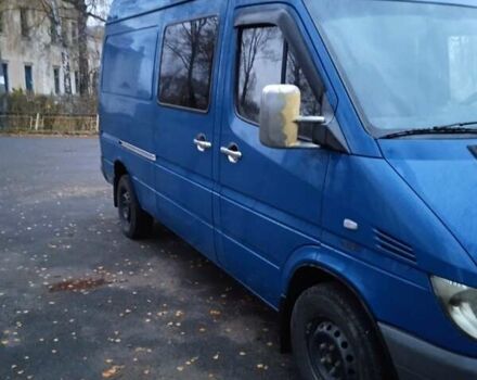 Синий Мерседес Sprinter, объемом двигателя 2.2 л и пробегом 850 тыс. км за 8950 $, фото 5 на Automoto.ua