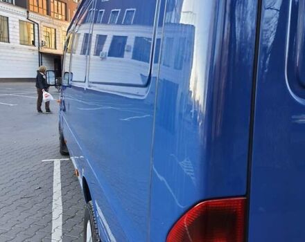 Синий Мерседес Sprinter, объемом двигателя 2.15 л и пробегом 827 тыс. км за 11700 $, фото 5 на Automoto.ua