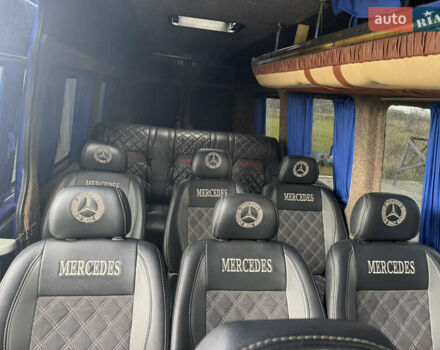 Синий Мерседес Sprinter, объемом двигателя 2.1 л и пробегом 582 тыс. км за 13500 $, фото 15 на Automoto.ua
