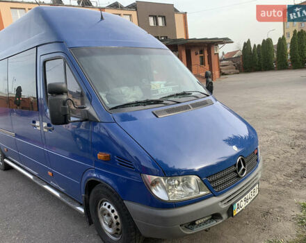 Синий Мерседес Sprinter, объемом двигателя 2.69 л и пробегом 320 тыс. км за 14000 $, фото 17 на Automoto.ua