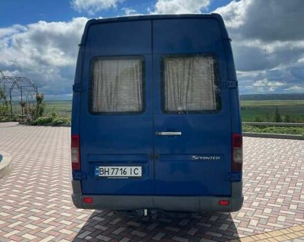 Синій Мерседес Sprinter, об'ємом двигуна 2.15 л та пробігом 500 тис. км за 9999 $, фото 4 на Automoto.ua