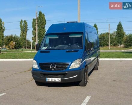 Синий Мерседес Sprinter, объемом двигателя 2.87 л и пробегом 538 тыс. км за 15600 $, фото 5 на Automoto.ua