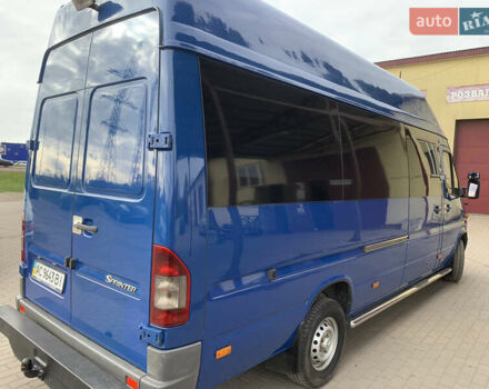 Синий Мерседес Sprinter, объемом двигателя 2.69 л и пробегом 320 тыс. км за 14000 $, фото 16 на Automoto.ua