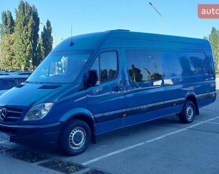 Синий Мерседес Sprinter, объемом двигателя 2.87 л и пробегом 538 тыс. км за 15600 $, фото 7 на Automoto.ua